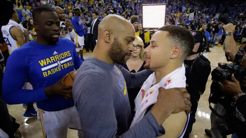 [CSNBY] Part of Vince Carter's pregame routine when he was teammates with Dell Curry? 1-on-1 vs Steph