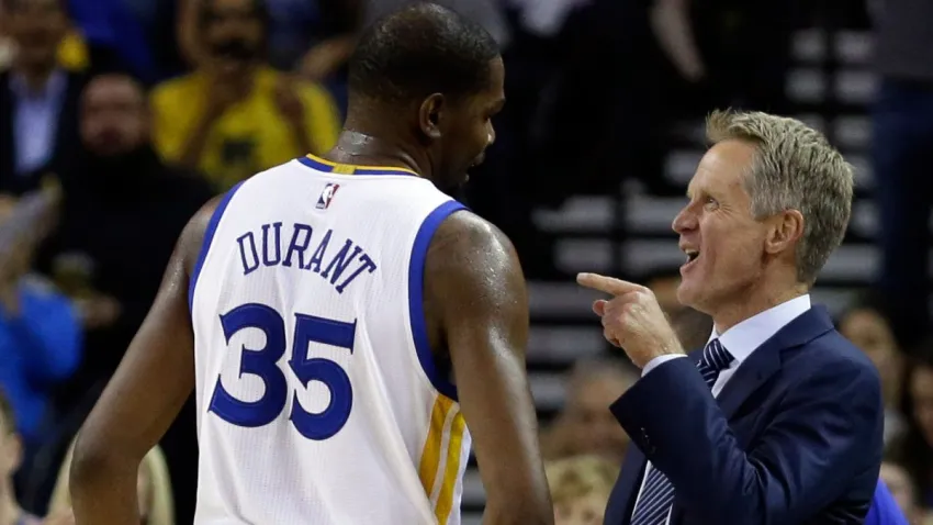 [CSNBY] Durant, new Warriors react to Kerr's comedic videos