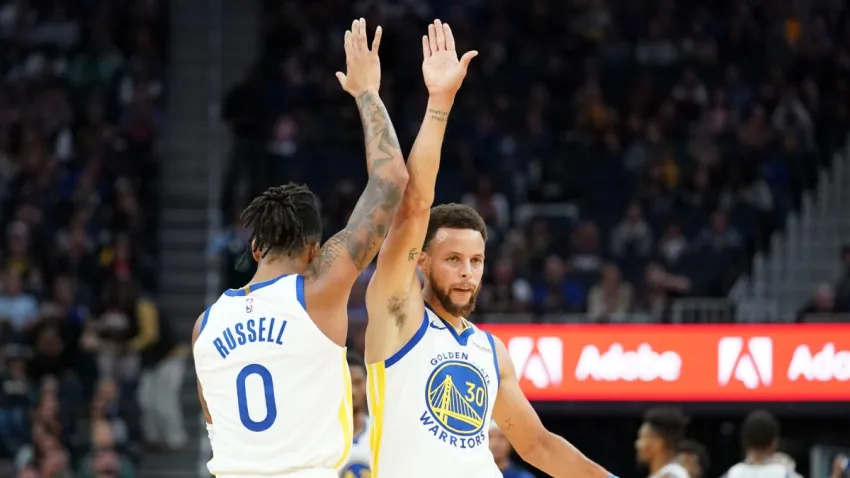[CSNBY] Watch Steph Curry, D'Angelo Russell skip for joy after first Warriors win