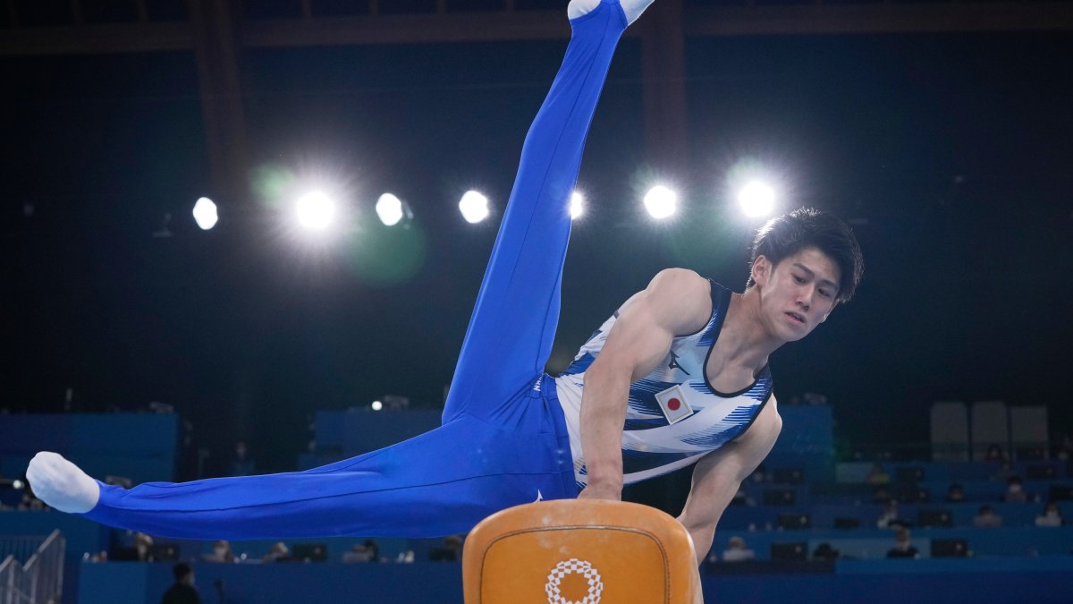 Men’s Gymnastics Daiki Hashimoto Wins AllAround Gold in Home Country