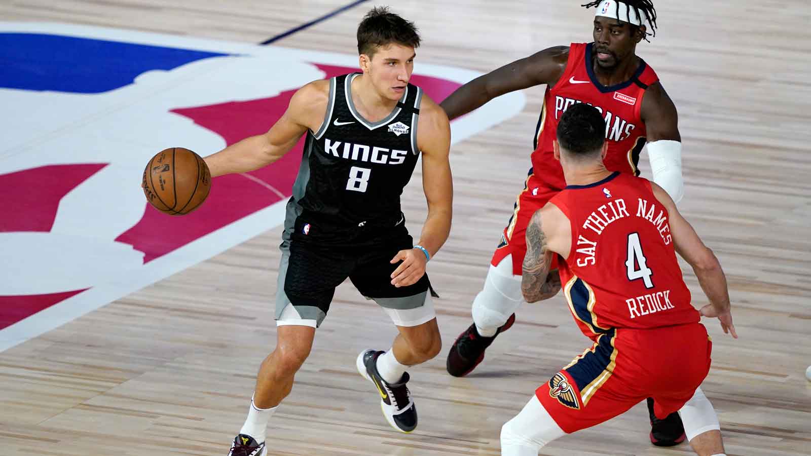 Bogdan Bogdanovic's career game carries Kings to first NBA bubble