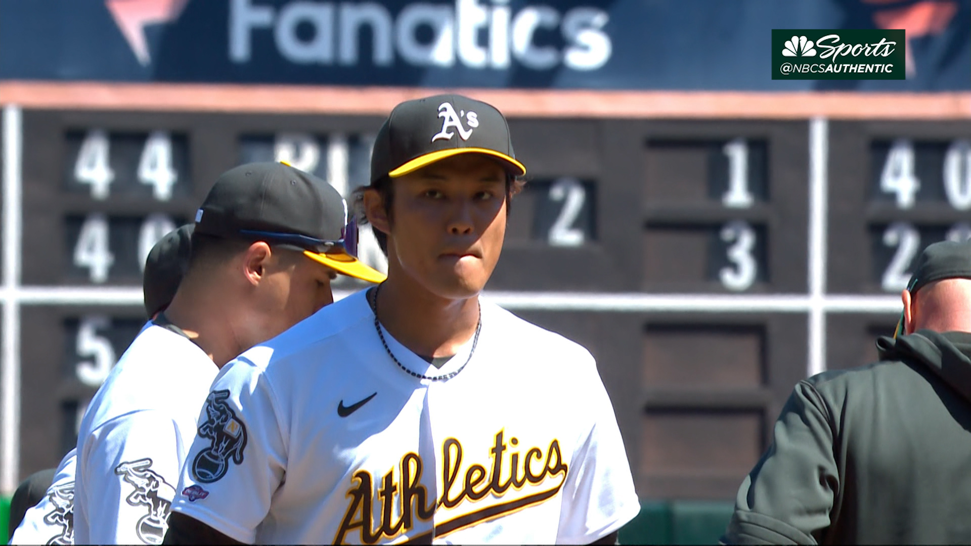 Shintaro Fujinami's rough MLB debut vs. Angels