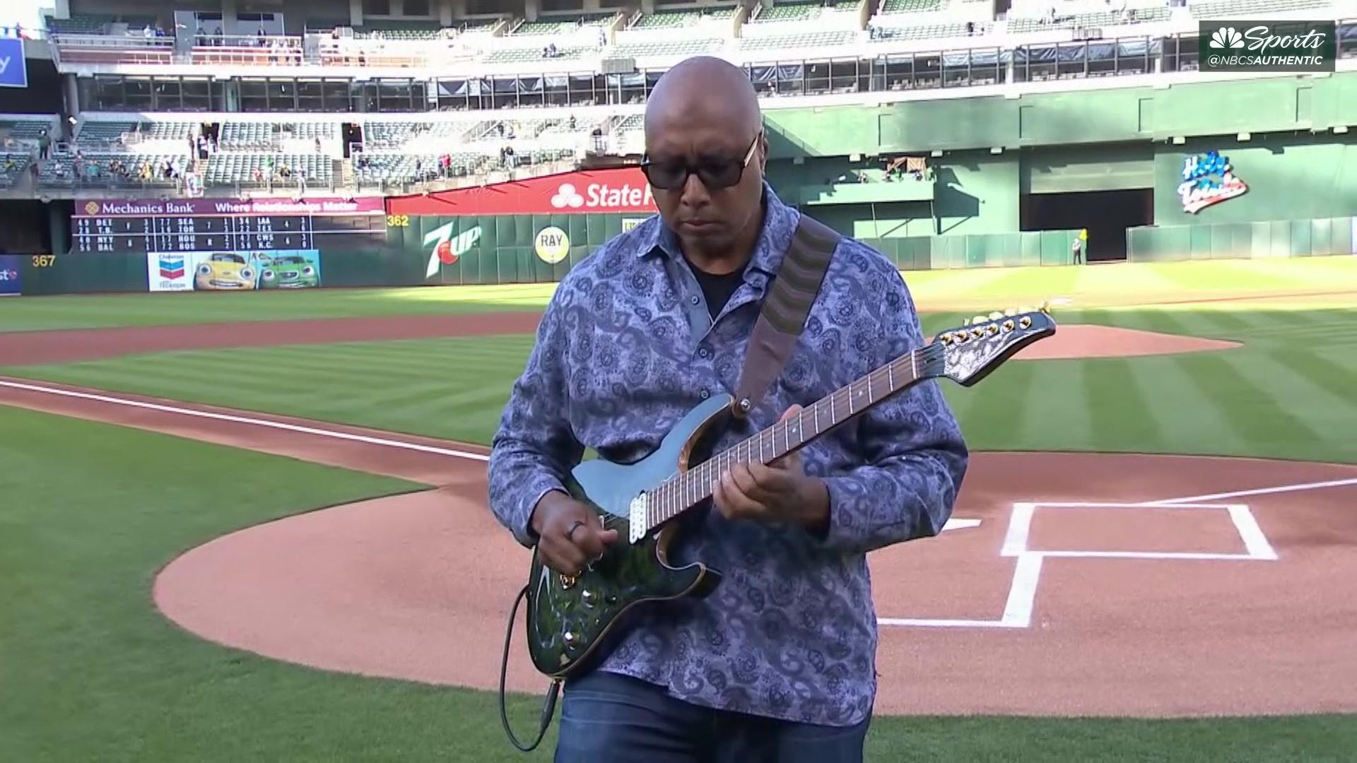 Bernie Williams among first-year players eligible for baseball