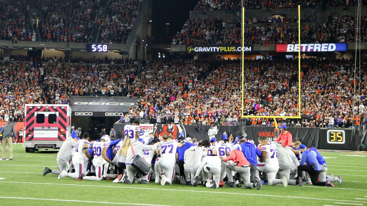 Bills-Bengals Postponed After Damar Hamlin Collapses – NBC Los Angeles