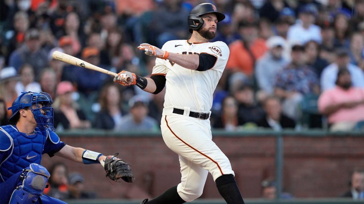 Blue Jays sign 1B Brandon Belt, two-time World Series champ with Giants