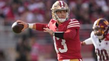 49ers QB Brock Purdy chats with childhood idol Dan Marino in