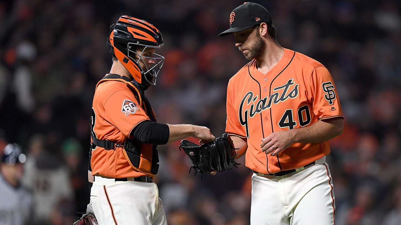 Giants' Madison Bumgarner dominates Rockies on the mound; also