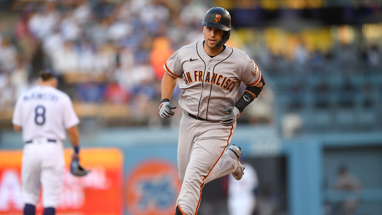 Giants' Buster Posey expected to announce retirement: reports