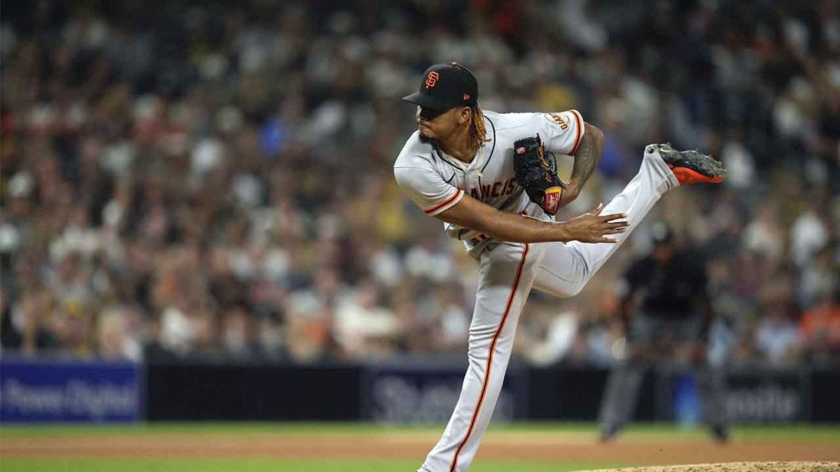 Giants closer Camilo Doval slams door on Padres with record-tying pitch –  NBC Sports Bay Area & California