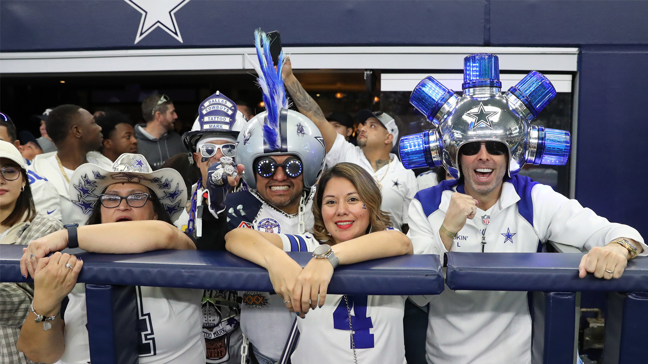 Dallas Cowboys Create A Bandwagon Fan Application, Fail To