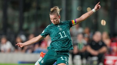 5 Things to Know About Alex Popp