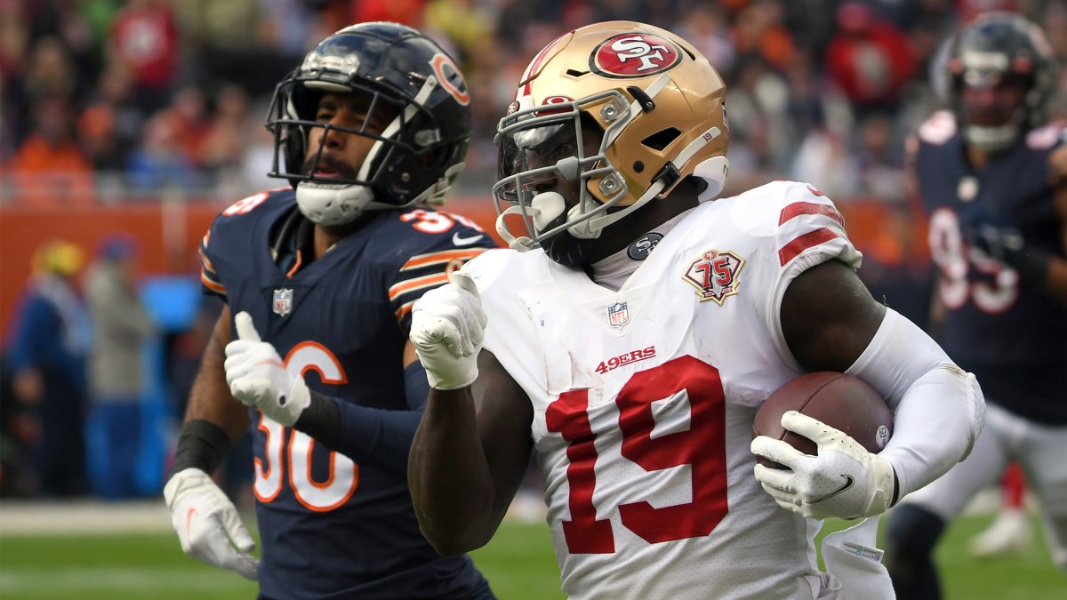 Jimmy G makes himself at home in 33-22 win over Bears