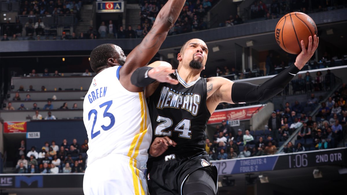 Draymond Green, Dillon Brooks come facetoface, avoid altercation