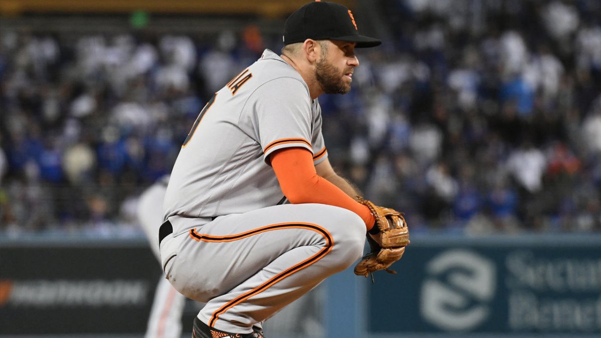 Giants' Evan Longoria to miss six weeks after finger surgery – NBC