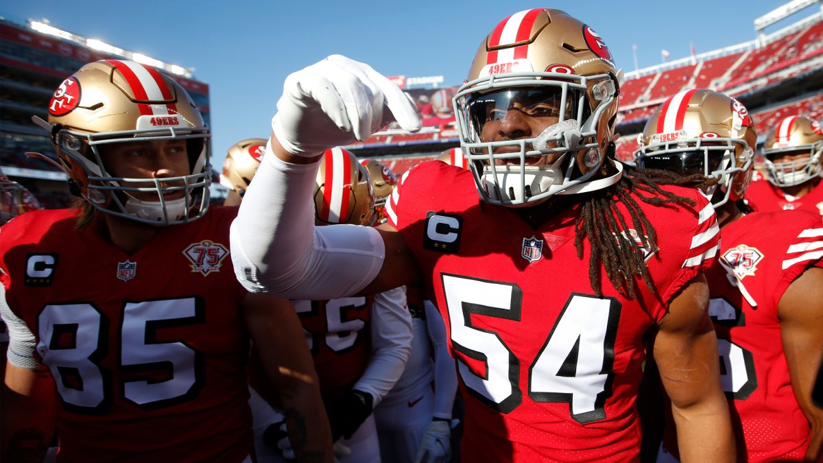 San Francisco 49ers' Fred Warner (54) and teammates celebrate his