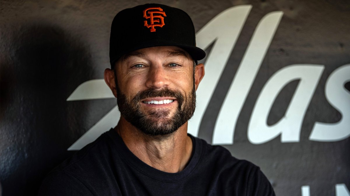 Gabe Kapler 'slam dunk' Manager of the Year, Dave Flemming believes – NBC  Sports Bay Area & California