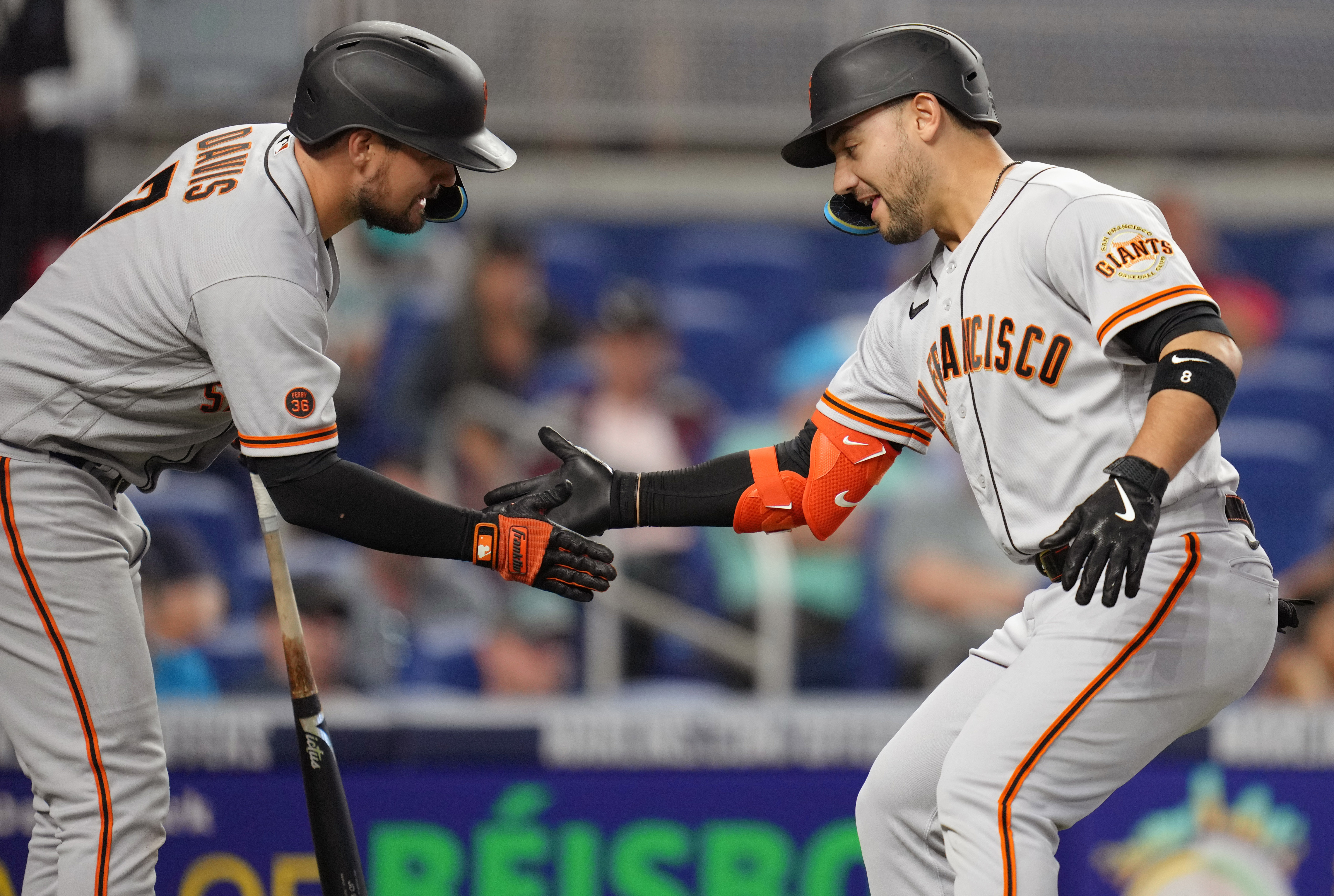 Conforto, Yastrzemski homer in 11th, Giants beat Marlins 5-2