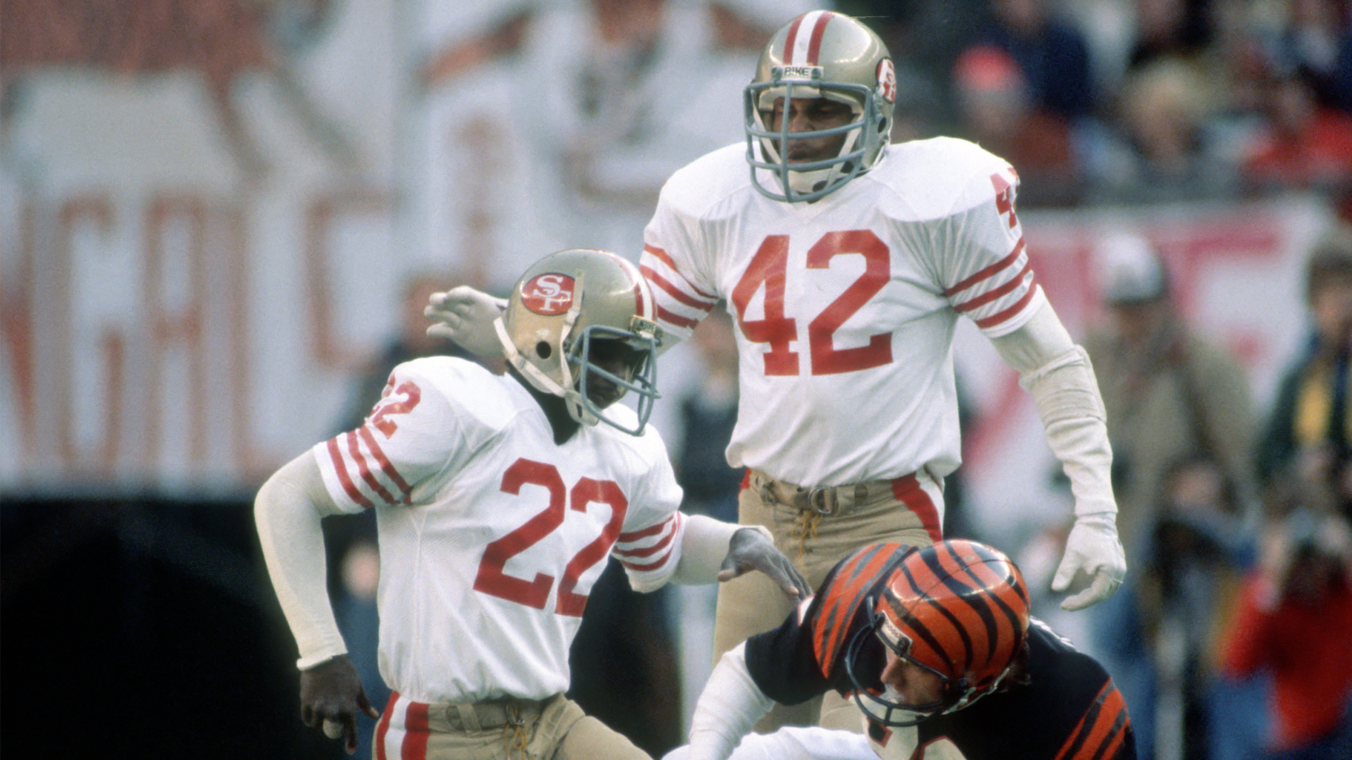 Hot Champion San Francisco 49ers Ronnie Lott 42 Joe Montana 16