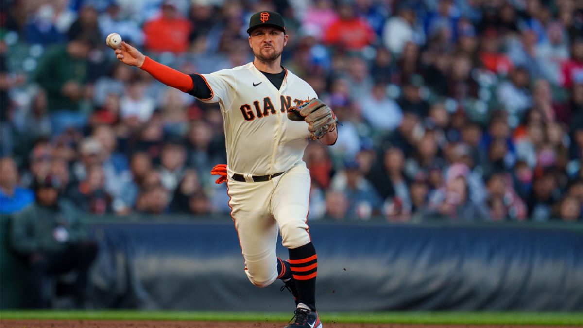 Giants' J.D. Davis excited for homecoming with Dodgers-fan family