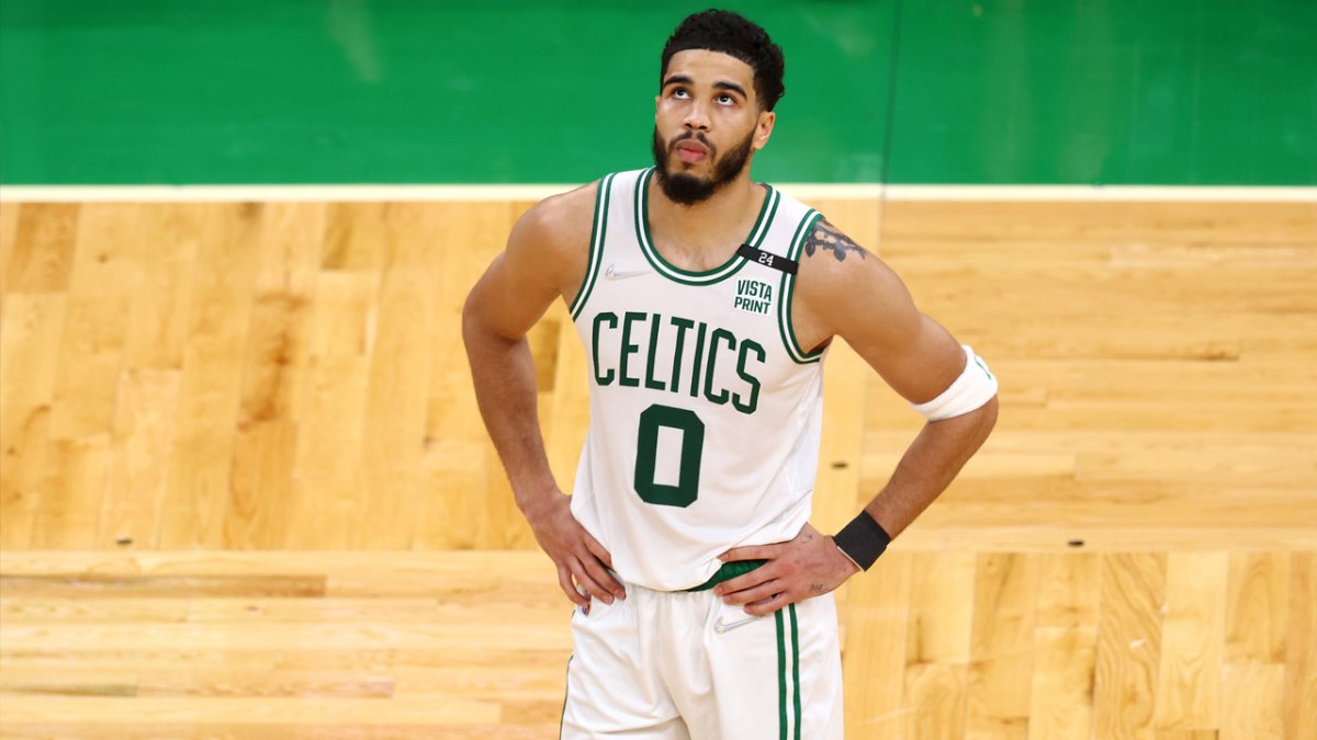 Jayson Tatum says he played with fractured wrist vs. Warriors in NBA