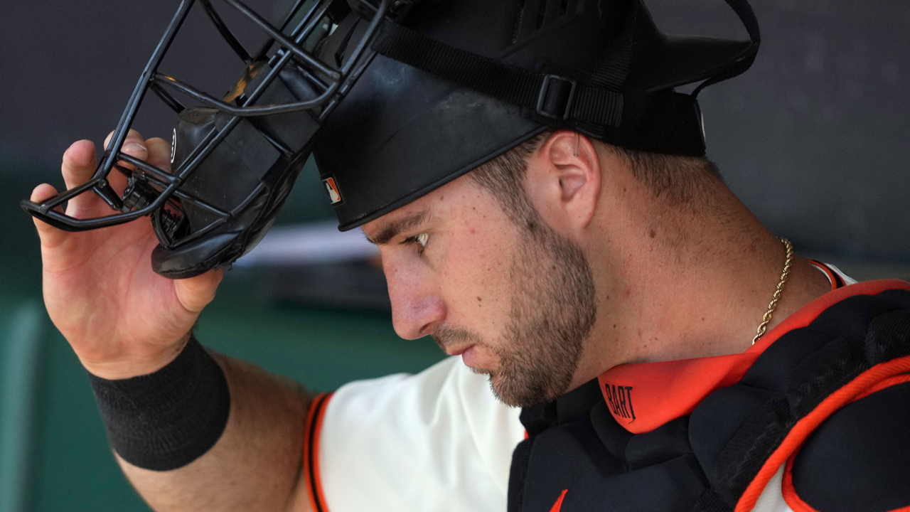 Giants' Joey Bart struggles to live up to his promise