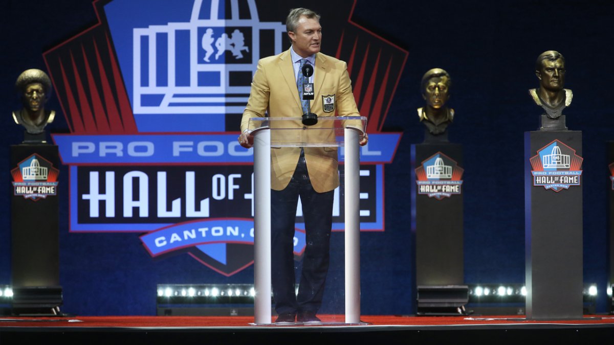 Why John Lynch Should be a Pro Football Hall of Famer