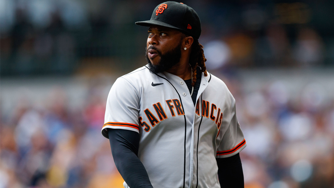 Giants decline Johnny Cueto's club option, per report - MLB Daily Dish