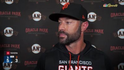 Kapler wasn't happy with first ejection as Giants manager