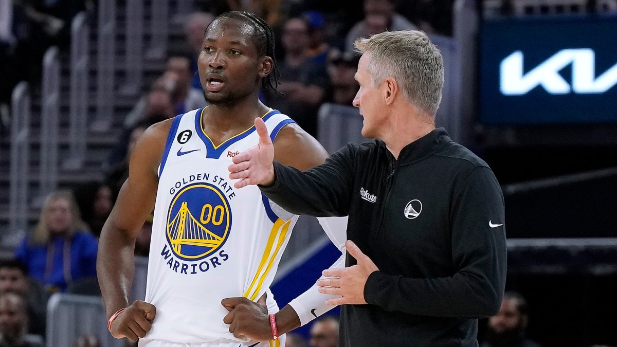 Kerr: Young looked more comfortable in Warriors win