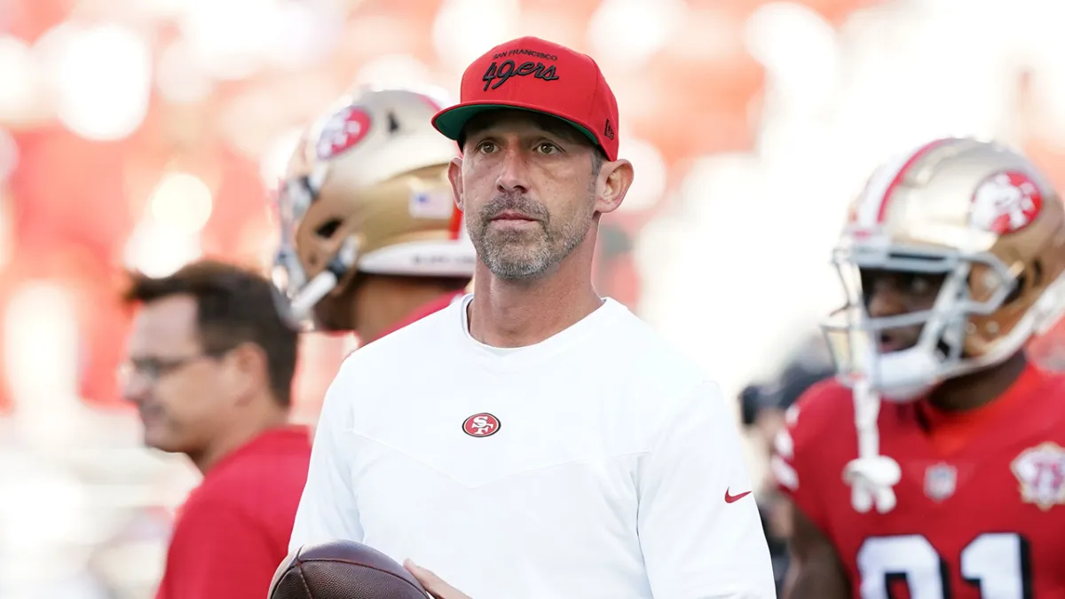 Kyle Shanahan goes for the TD with 1 second left in the half, and