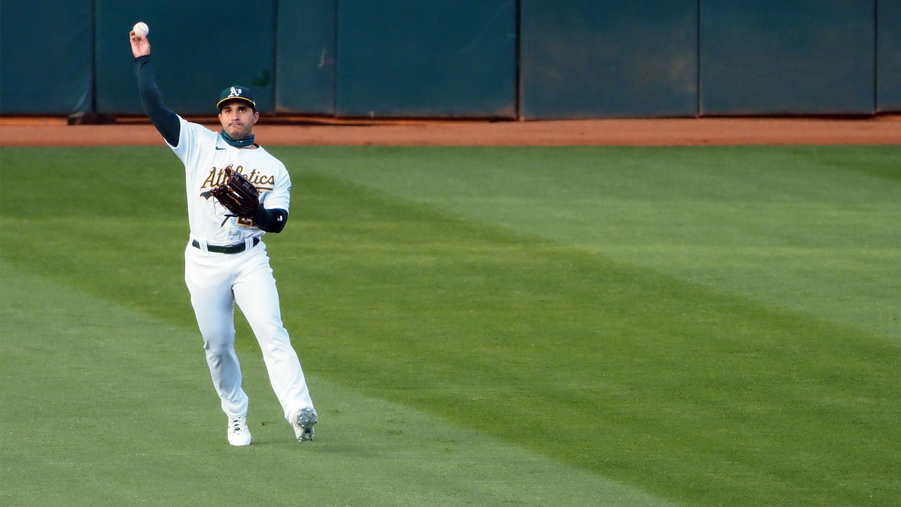 MLB playoffs: ESPN interviews Justin Turner, Mark Canha during