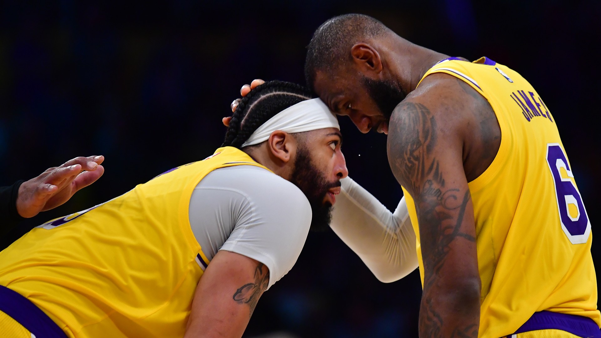 LeBron James says Lakers offense needs to run through Anthony Davis - NBC  Sports