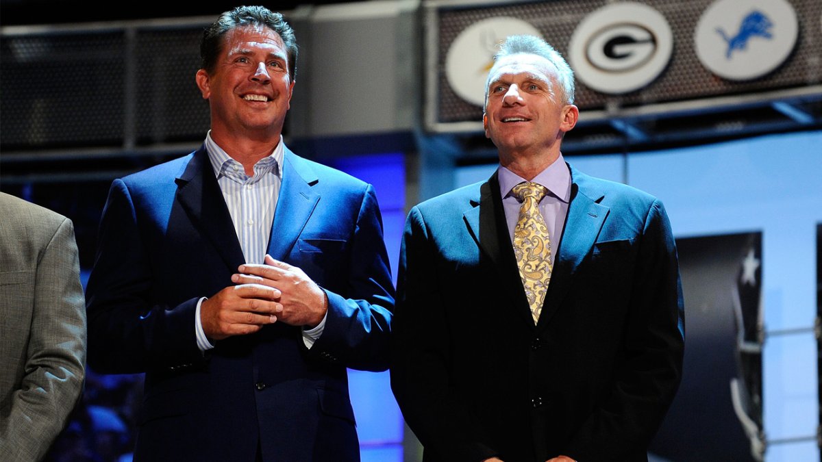 Joe Montana jokes Dan Marino owes him drink after old commercial goes