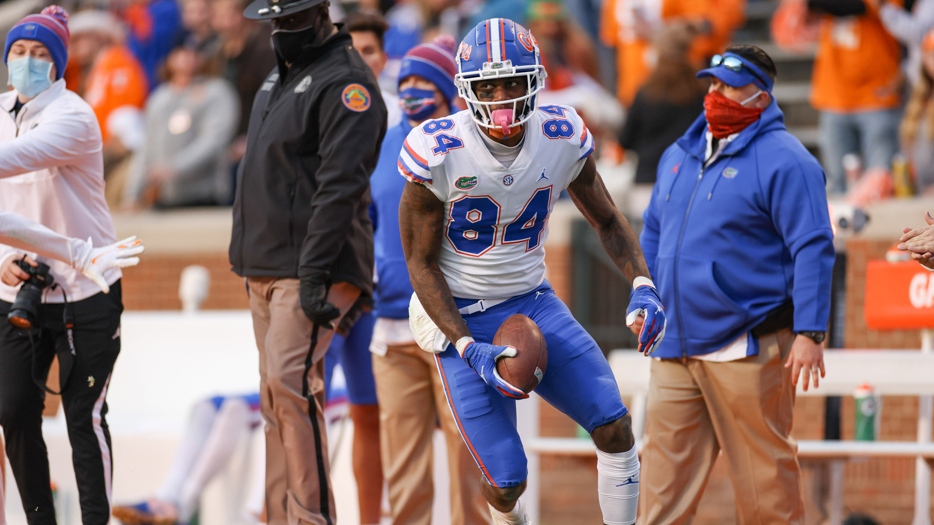 <p><strong>School: </strong>Florida</p>

<p>Alright, these last two are a little out there as they don't address top positions of need, but it would be a lot of fun.</p>

<p>First up is Pitts. Florida's star tight end is a 6-foot-5, 235-pound matchup nightmare. He can play in-line, flexed out and on the hip of the tackle. Pitts is outstanding at using his frame to create a bigger target for his quarterback and has an absurd catch radius.</p>

<p>He's more of a hybrid tight end-wide receiver than a true F. He needs to crisp up his route-running and improve blocking, but putting him in an offense with George Kittle, Deebo Samuel and Brandon Aiyuk would make the 49ers impossible to defend.</p>

<p>So, no, they don't <em>need</em> another tight end. But why not?</p>
