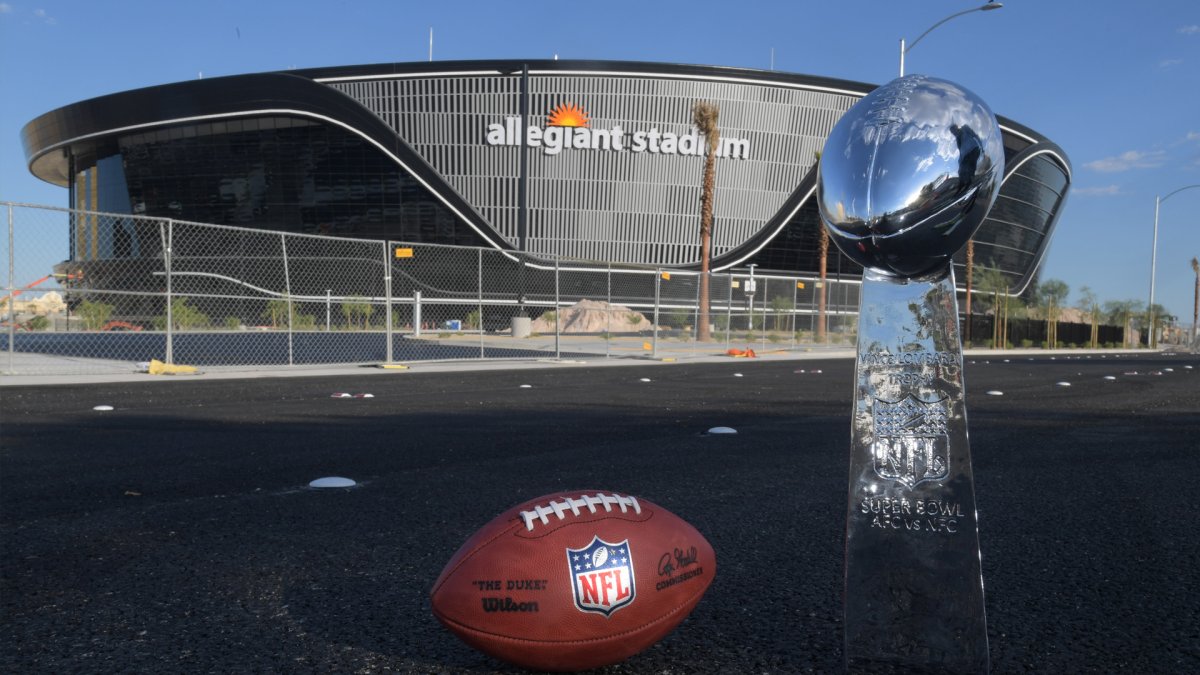 Athlete Swag on X: The Raiders' season ticket packaging is