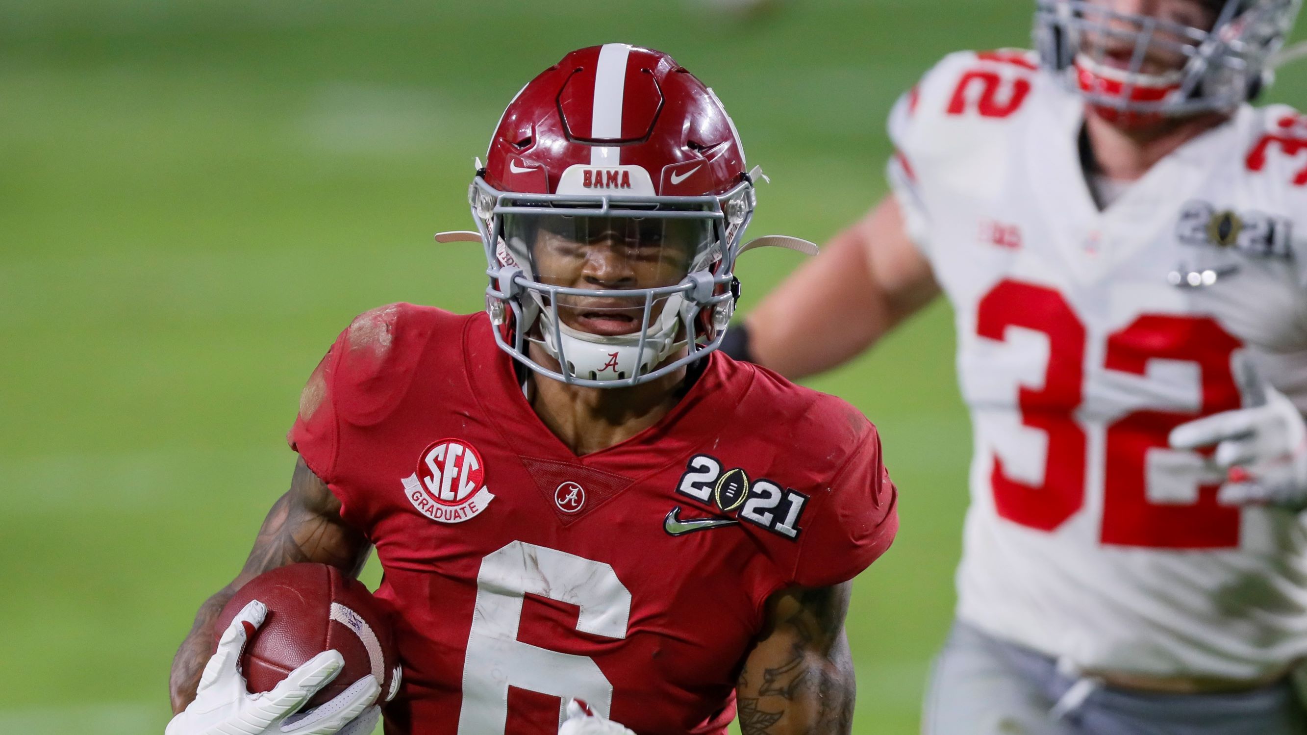 <p>This is a dream come true for Eagles fans. Philadelphia moved down six spots and still get who they might have wanted all along. Smith is the third receiver taken in this scenario. He could make a lot of teams pay for that.  <em>--DJ</em></p>
