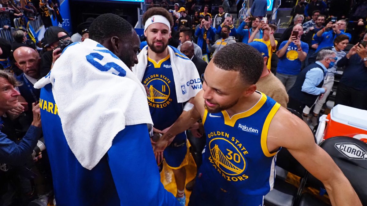 Golden State Warriors' new jerseys are a nod to the team's 'We Believe' era  - ESPN