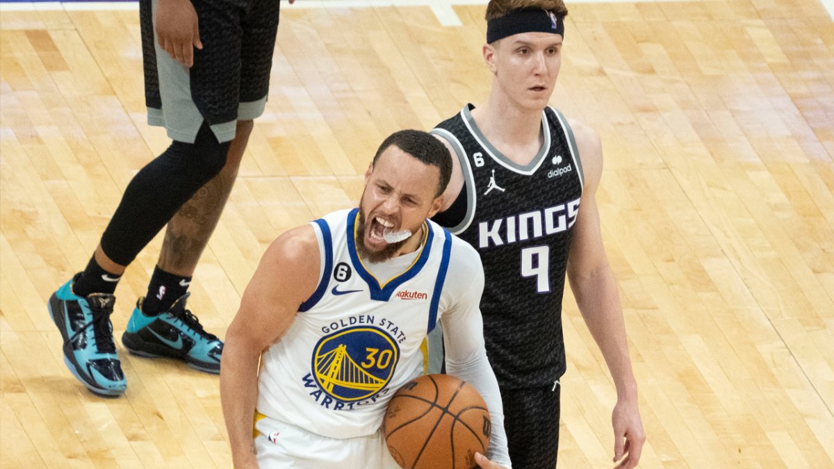 Stream Steph Curry & Klay Thompson prior to Splash Brothers camp (9/19/14)  by Warriors