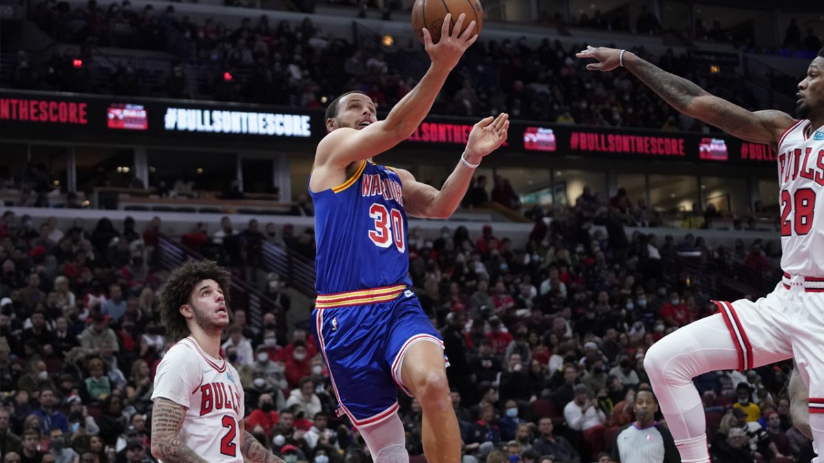 Steph Curry avoided major hand injury, had PTSD after fall vs. Bulls ...