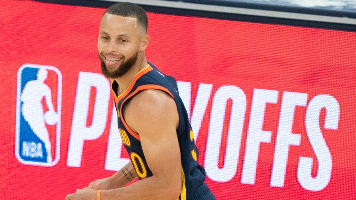 Steph Curry’s Look Away 3 Gives Chase Center Fans What They Missed Nbc Sports Bay Area