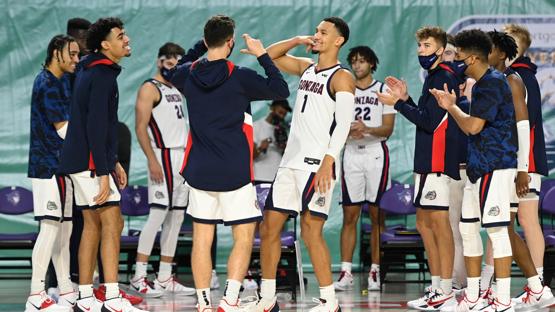 <p><strong>Height: </strong><em>6-foot-5</em><br />
<strong>School: </strong><em>Gonzaga</em><br />
<strong>Age: </strong>19</p>

<p>Suggs opened his collegiate career by dropping 24 points on No. 6 Kansas. He is a terrific creator and his playmaking ability will be what drives the Bulldogs all season long.</p>

<p>Suggs is a high-assist guy who doesn't turn the ball over and excels as both a facilitator and scorer in the pick-and-roll. He checks every box and would be a nice backcourt fit alongside Steph Curry.</p>

