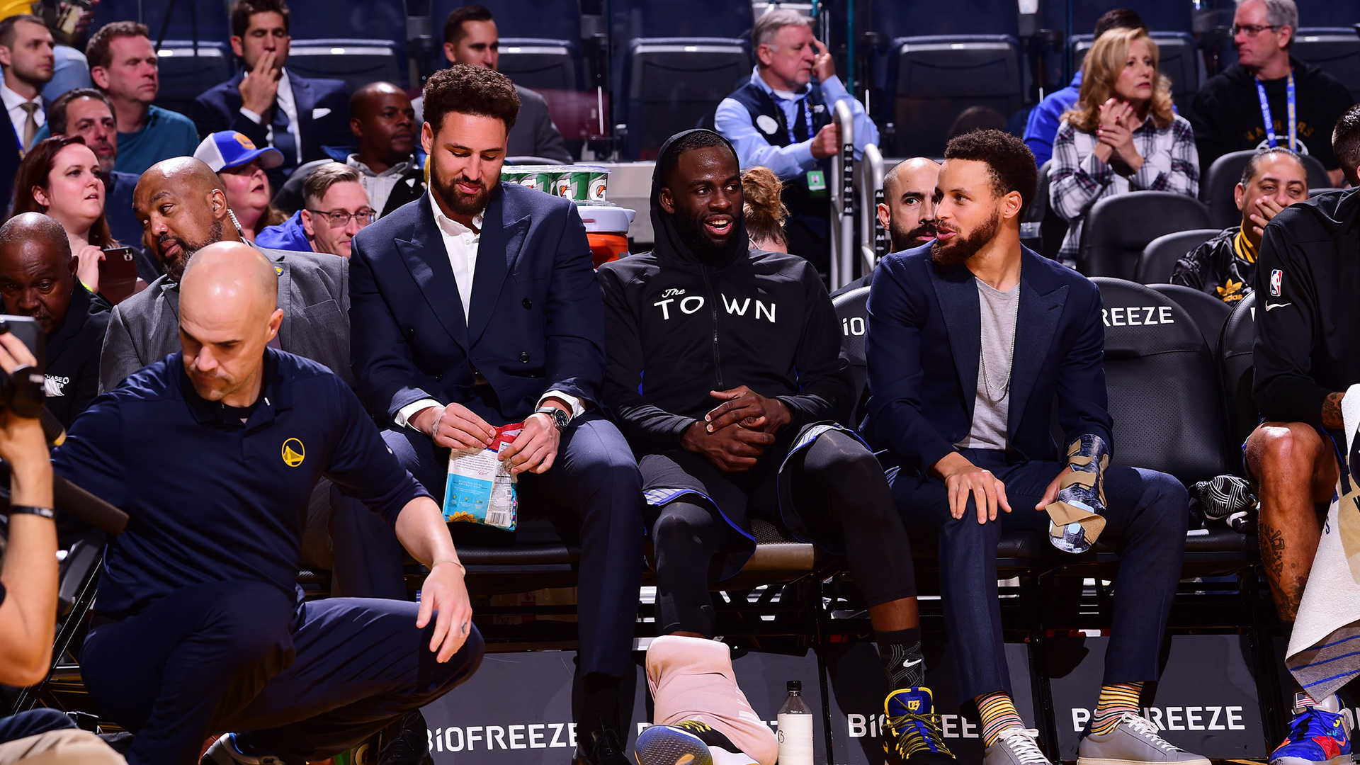 <p>When the season tips off on Dec. 22, it will have been more than nine months since the Warriors last played in an NBA game. And unlike the vast majority of the other teams in the league, they weren't invited to the Orlando bubble. The result is a situation in which Golden State should have an advantage over many of its counterparts. While there's certainly a chance that the Warriors will be a bit rusty coming off the longest offseason in NBA history, several of their peers -- including the ones most likely to compete for the championship -- just had the shortest one ever.</p>

<p>The Warriors are more than well-rested. In fact, it wouldn't come as a shock if veterans like Curry and Draymond Green were feeling as good as they ever have. Meanwhile, a large portion of their counterparts inevitably will enter the season without completely full tanks. Among the teams most likely to contend, one would have to think the Warriors are among the least likely to sputter out.</p>
