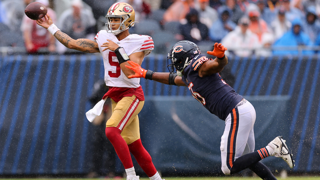 UPDATE: 49ers Trey Lance era begins with washout loss to Chicago Bears -  CBS San Francisco