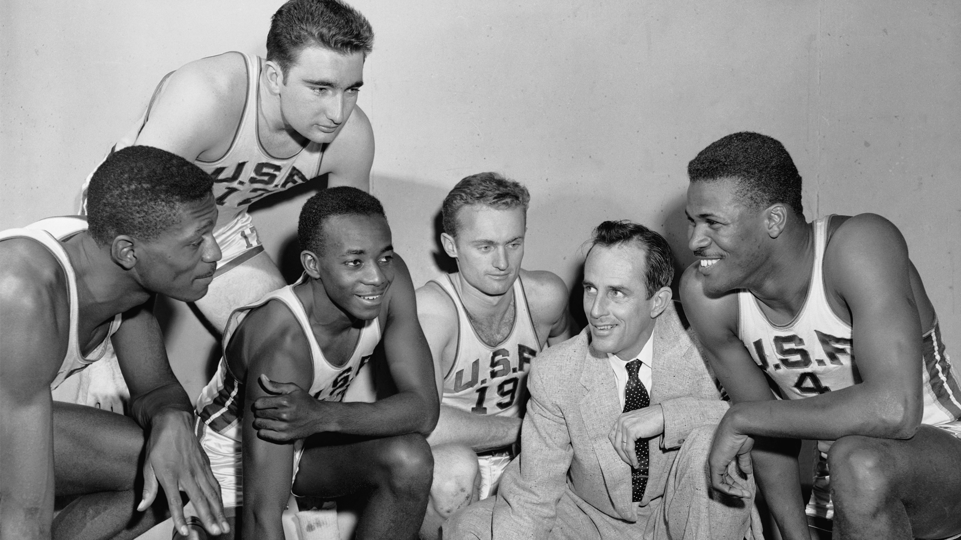 182 Rupp Trophy Stock Photos, High-Res Pictures, and Images - Getty Images