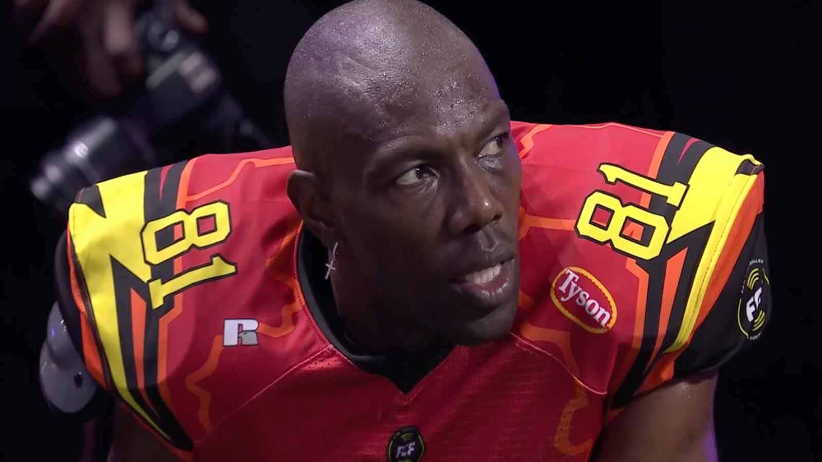 I'm Ready!' Terrell Owens, Age 48, Offers to Sign with Dallas