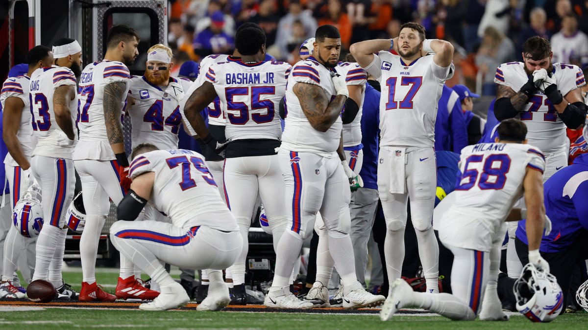 Bills-Bengals Postponed After Damar Hamlin Collapses – NBC Los Angeles