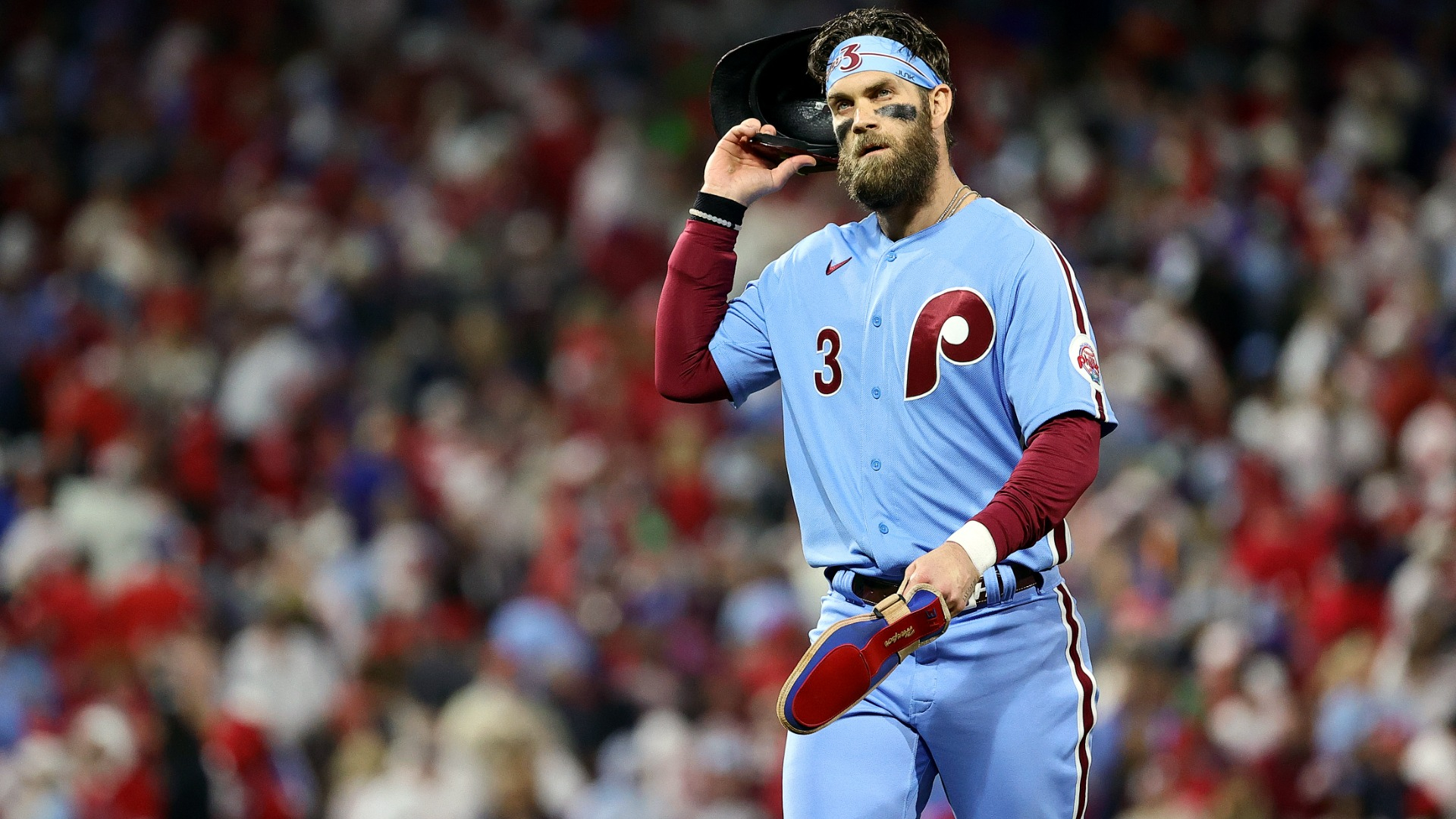 Bryce Harper lauds 'playing Vegas style' and more scenes at Little