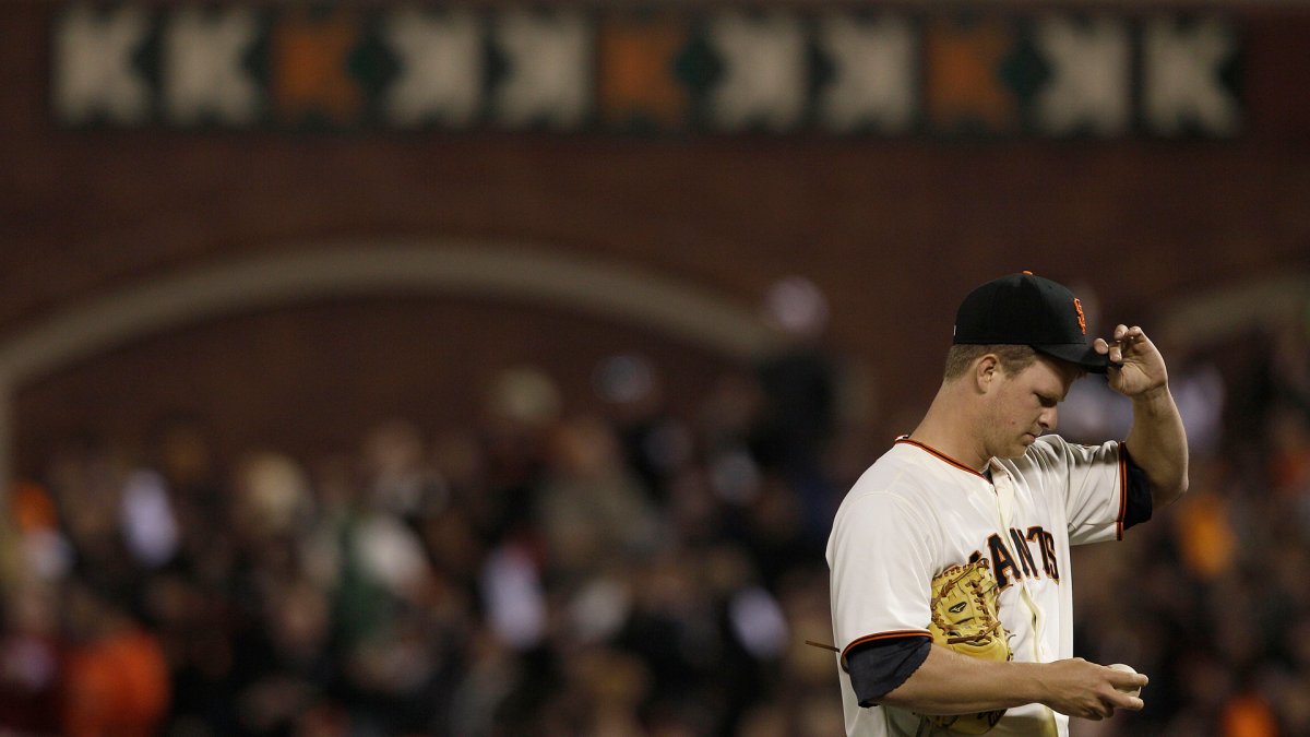Matt Cain reacts to pitching perfecto for Giants