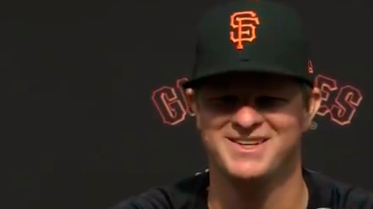 Matt Cain throws five shutout innings in emotional Giants finale