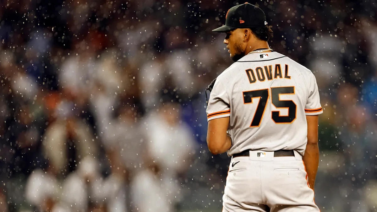We're going to need to address it': Doval impacted by pitch timer in shaky  9th – KNBR